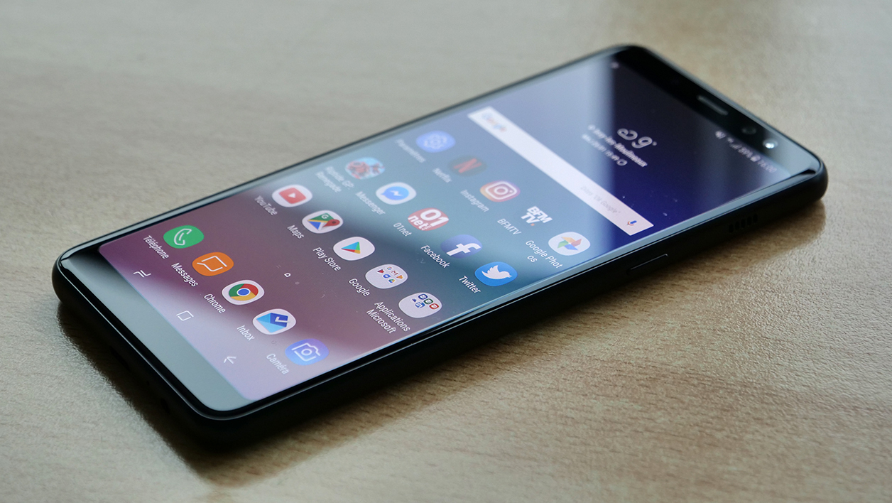 le smartphone Samsung Galaxy A8 à seulement 239 euros