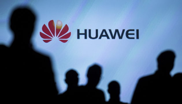 Les employés de Huawei punis … pour avoir tweeté avec un iPhone