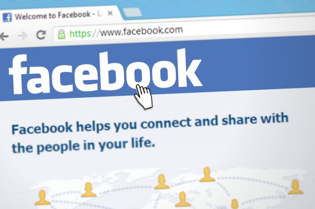Facebook a importé 1,5 million d'utilisateurs sans leur permission