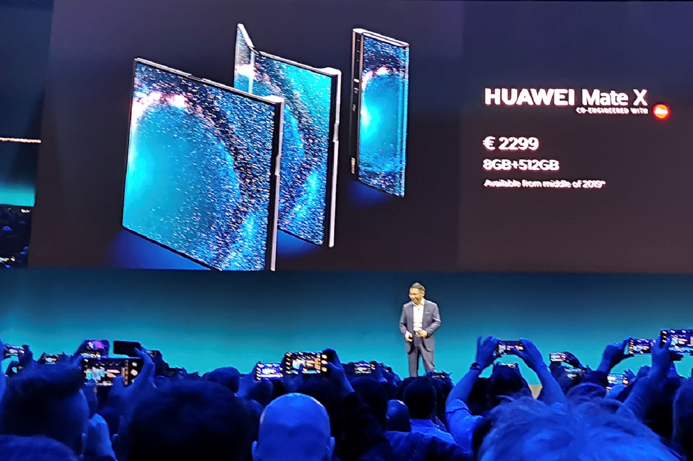 Huawei commence à promouvoir son compagnon X (en Chine).