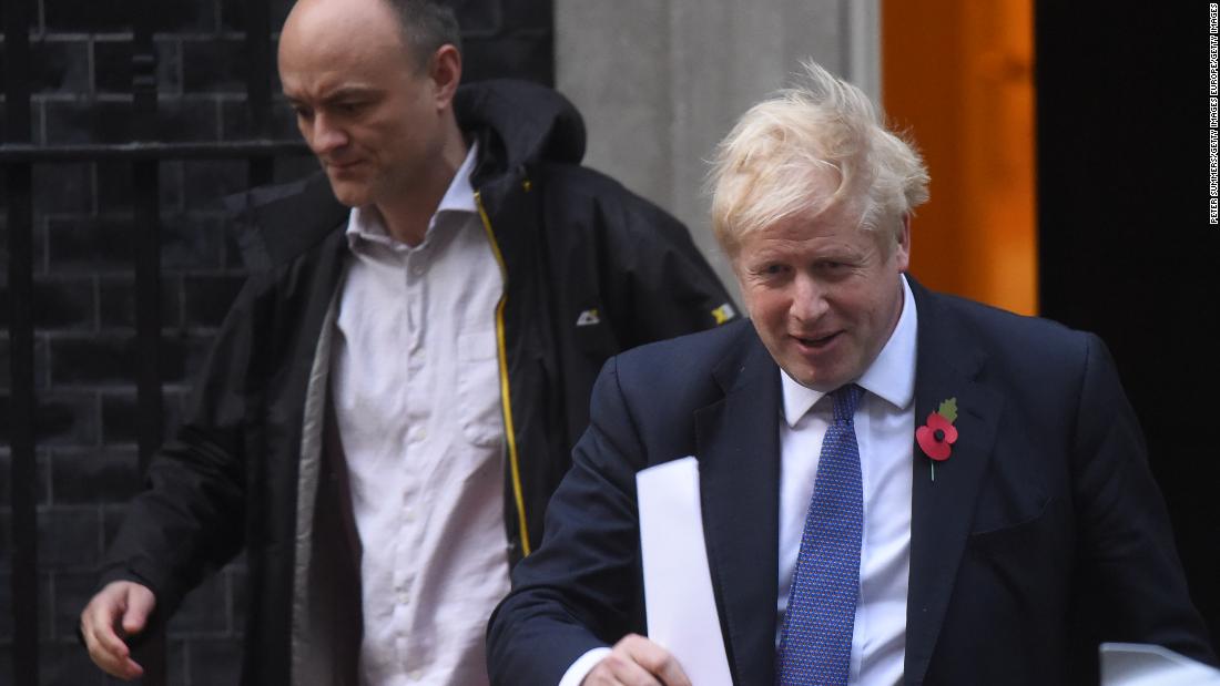 Boris Johnson présente ses directives de réouverture au Royaume-Uni