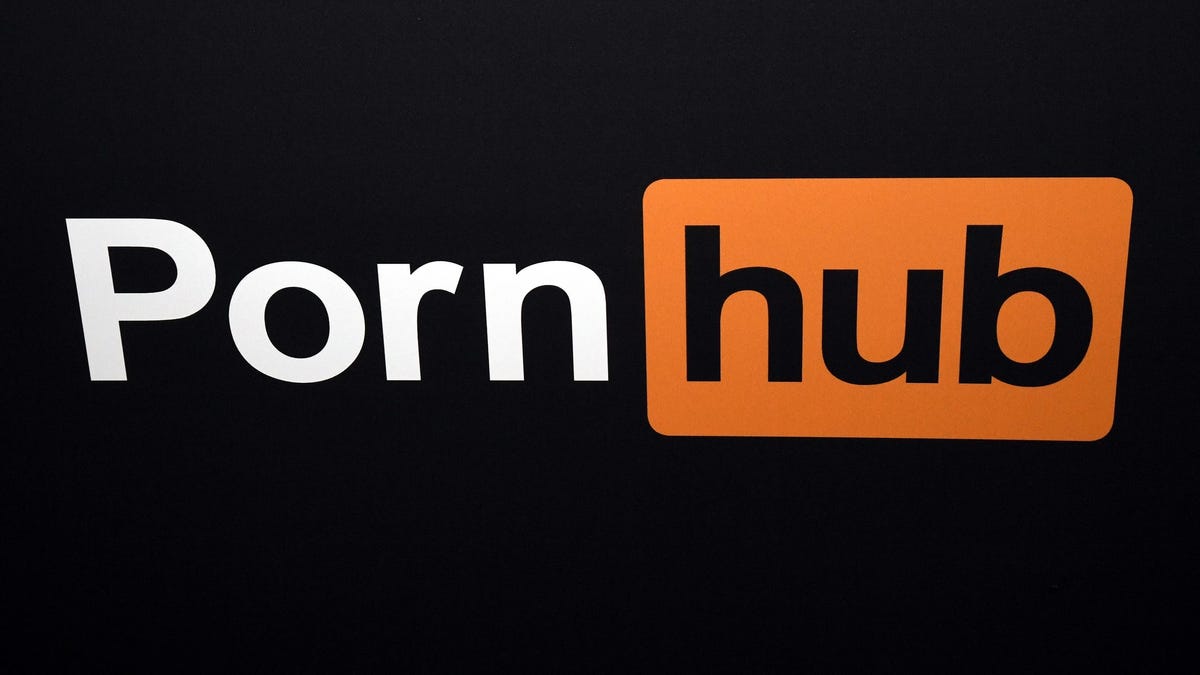 MindGeek, société mère de PornHub, fait l’objet d’un procès pour avoir prétendument hébergé des vidéos de sexe non consensuelles