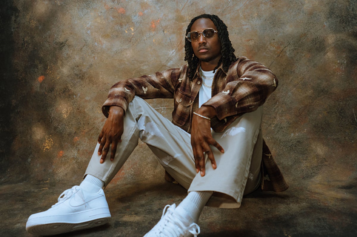 Le rappeur Cashh a été expulsé du Royaume-Uni il y a sept ans. Maintenant, il est de retour avec « Return Of The Man ».