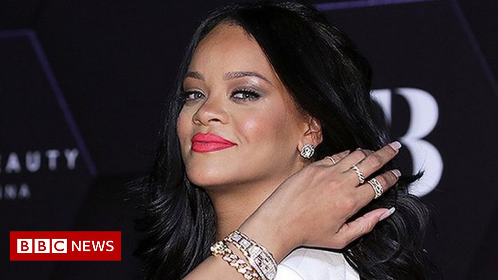 Fenty Beauty : Comment le maquillage a aidé Rihanna à devenir milliardaire