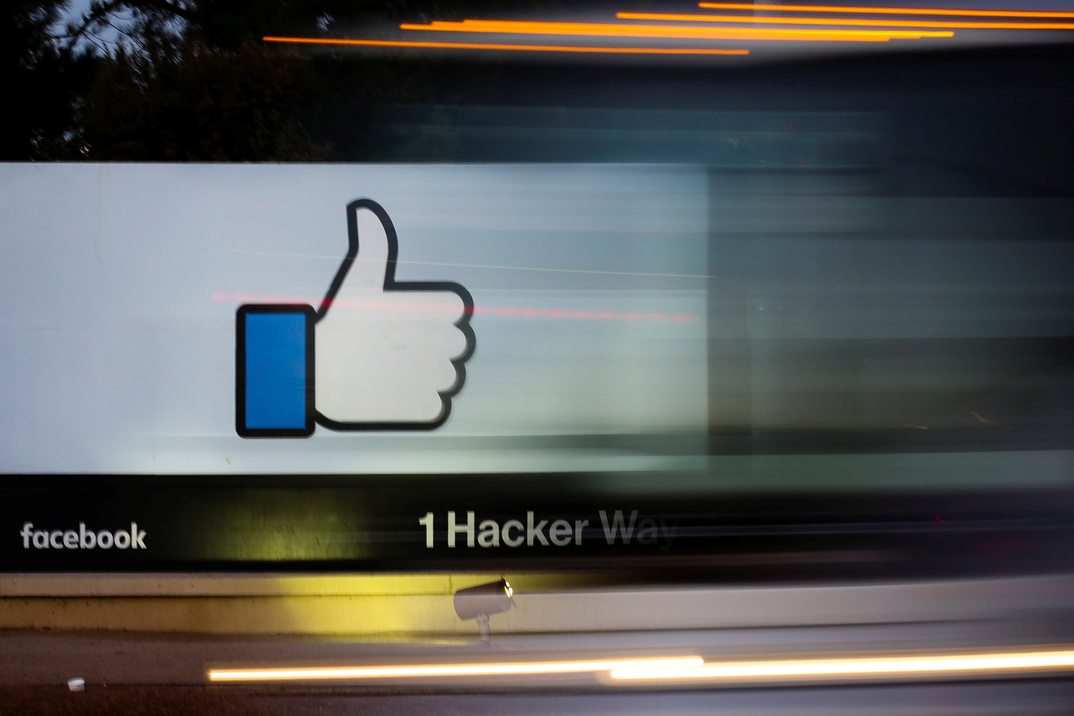 Facebook développerait des puces de serveur personnalisées