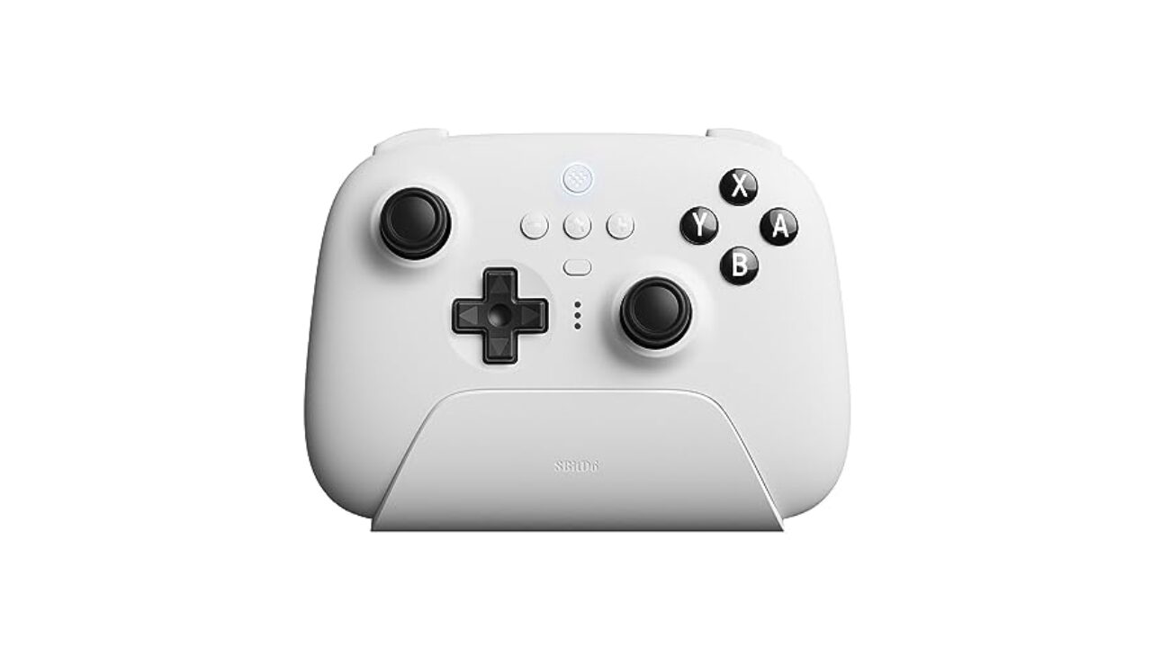 Le contrôleur ultime de 8Bitdo tombe à un prix record lors des premières ventes du Black Friday